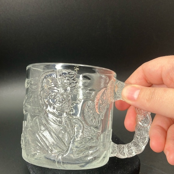 Batman Forever McDonald’s Villian Glass Mug Set- 1995 - Picture 2 of 16